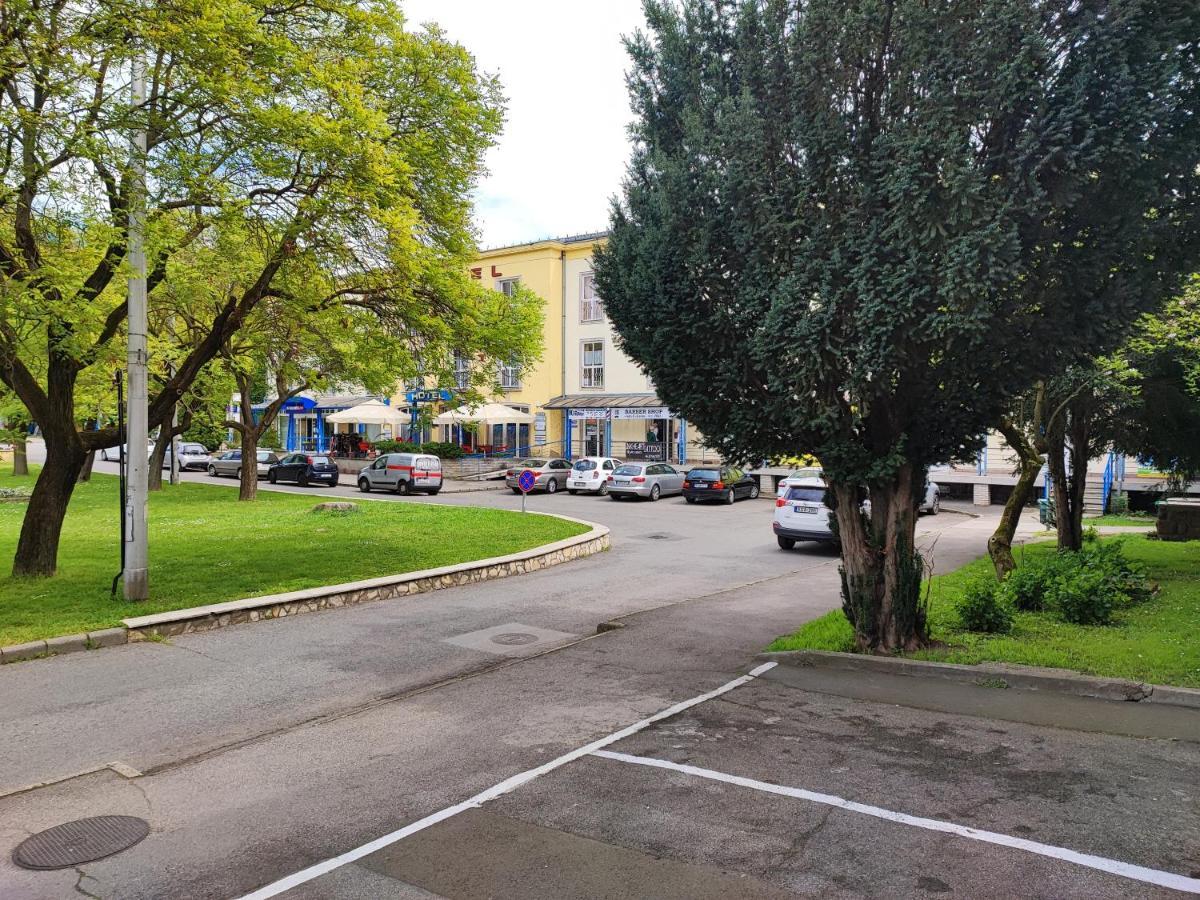 Hotel Beke Sziget Komló 外观 照片